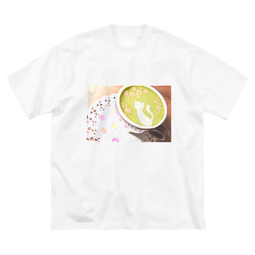 【ラテアート】桜と白猫の抹茶ラテアート ビッグシルエットTシャツ