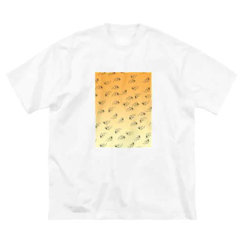 サメまみれ。(橙) ビッグシルエットTシャツ