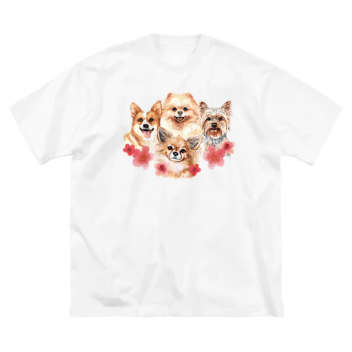 お花の似合う小さい犬たち。 ビッグシルエットTシャツ