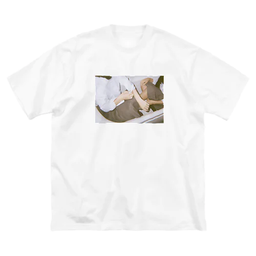 はだのうごき Big T-Shirt