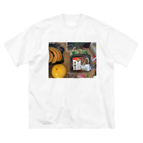 かぼちゃオレンジ餃子もやし Big T-Shirt