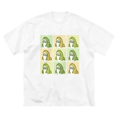 ９匹のサメ緑 ビッグシルエットTシャツ