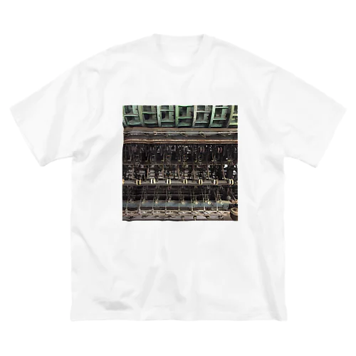 纏う製糸場 Big T-Shirt