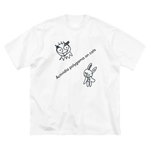 猫にmatatabi  Actinidia polygama on cats Big T-Shirt