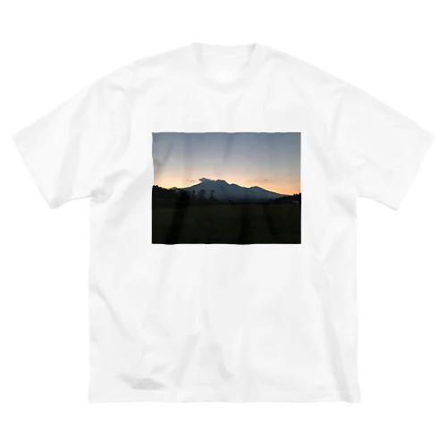 山 ビッグシルエットTシャツ