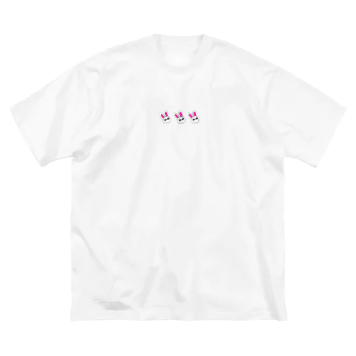 うさぎ Big T-Shirt