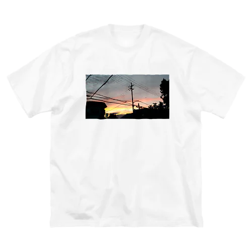 家庭の夕飯の香りと夕焼け ビッグシルエットTシャツ