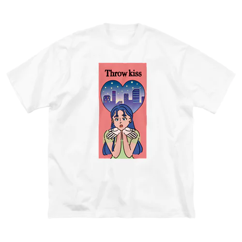 投げキッスの女の子 ビッグシルエットTシャツ