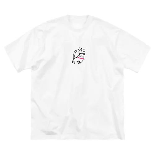 左肩でアタックする猫 ビッグシルエットTシャツ