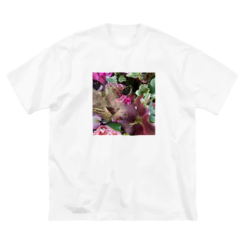 春のお花たちとハナちゃん Big T-Shirt