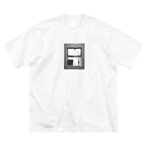 窓を開けよう Big T-Shirt