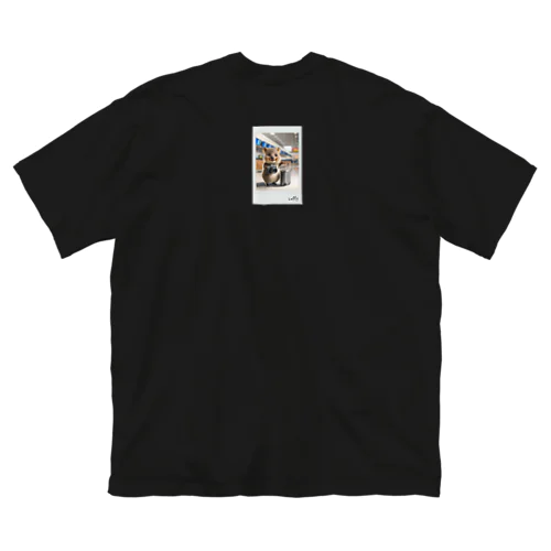 旅するクアッカワラビー【白文字】 Big T-Shirt