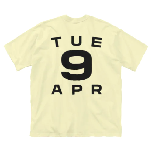 Tuesday, 9th April ビッグシルエットTシャツ