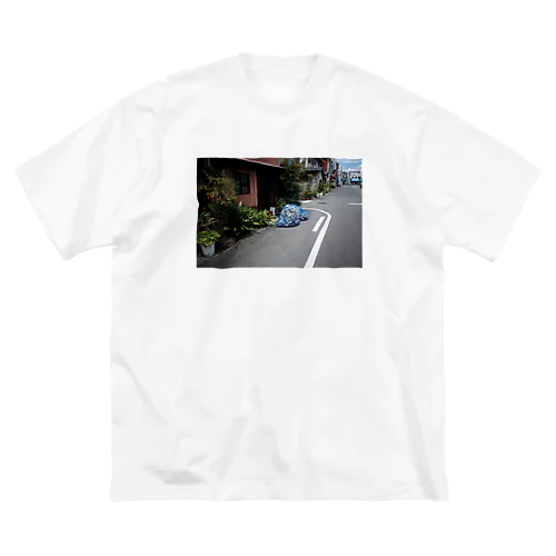 空き缶てぃ Big T-Shirt