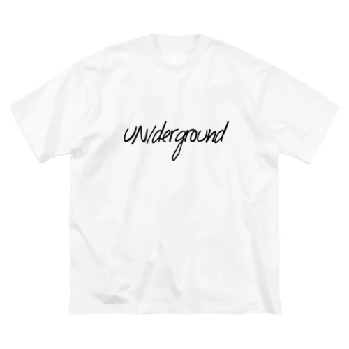 UN/DERGROUND（letter01） ビッグシルエットTシャツ