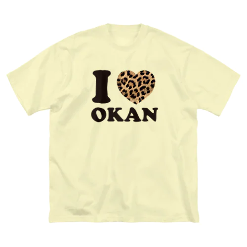 I love okanヒョウ柄 Big T-Shirt