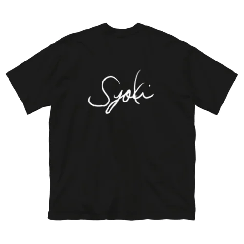 Syoki ロゴ(白) ビッグシルエットTシャツ