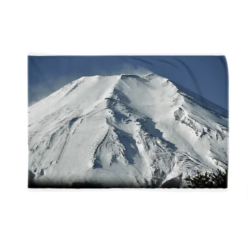 冠雪した富士山_003 Blanket