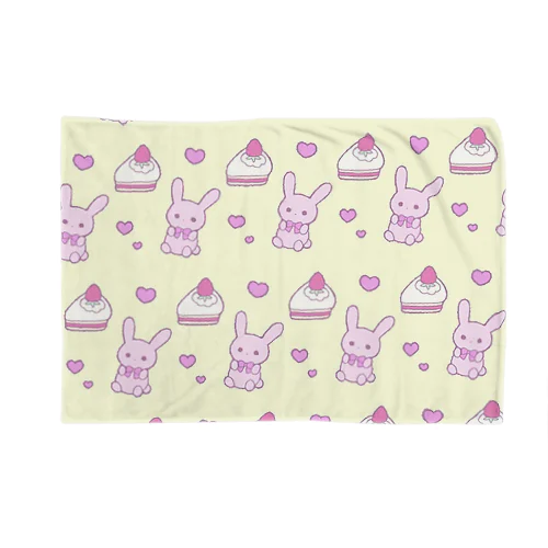 うさぎとイチゴのショートケーキ Blanket