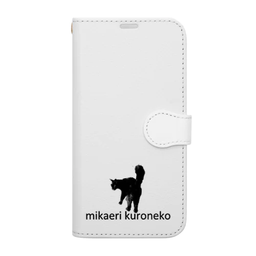 見返り黒猫 Book-Style Smartphone Case