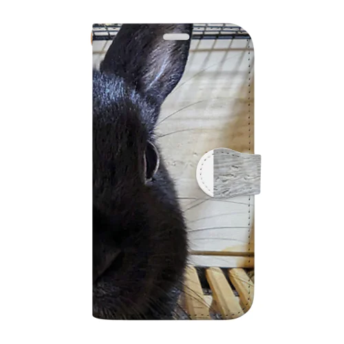 くろうさぎ Book-Style Smartphone Case