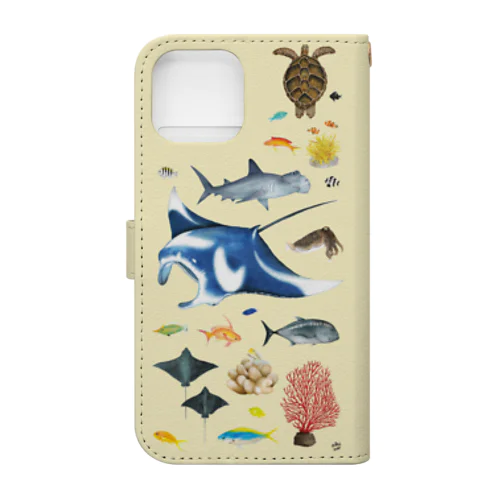 八重山の海の中 iPhone15 Book-Style Smartphone Case