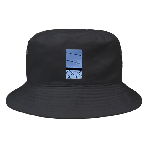 有刺鉄線 Bucket Hat