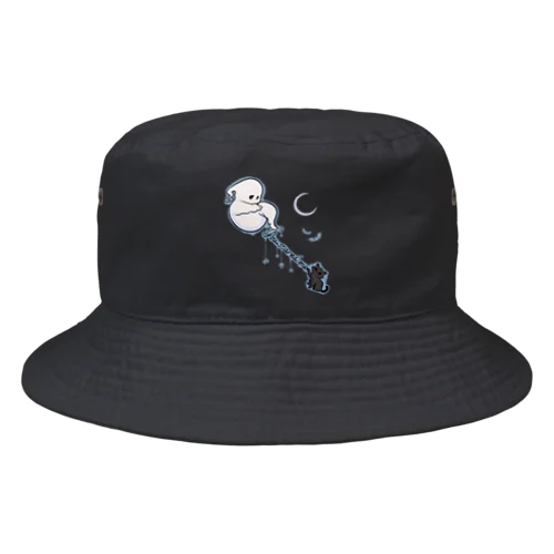 ほつれるゴーストA Bucket Hat