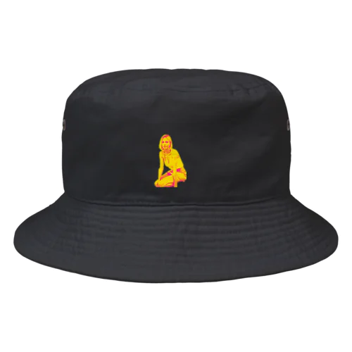 the ideal girlfriend 01. Bucket Hat