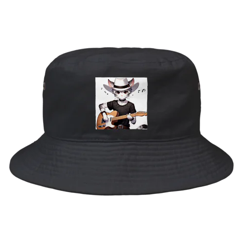 The Cats: ギター担当、ニャー。 Bucket Hat