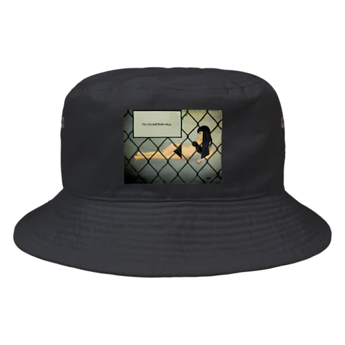 あたしの人生見世物小屋。 Bucket Hat