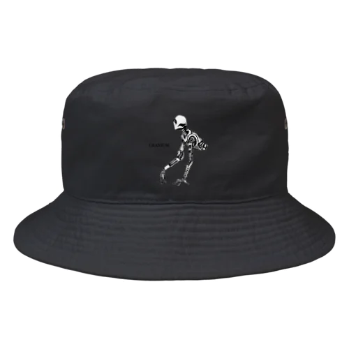 上半身で完成されたエイリアン Bucket Hat