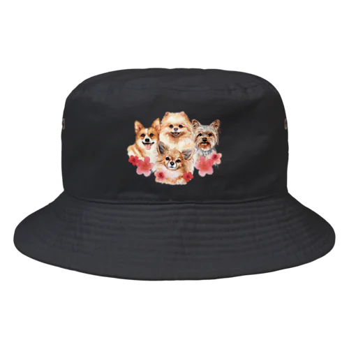 お花の似合う小さい犬たち。 Bucket Hat