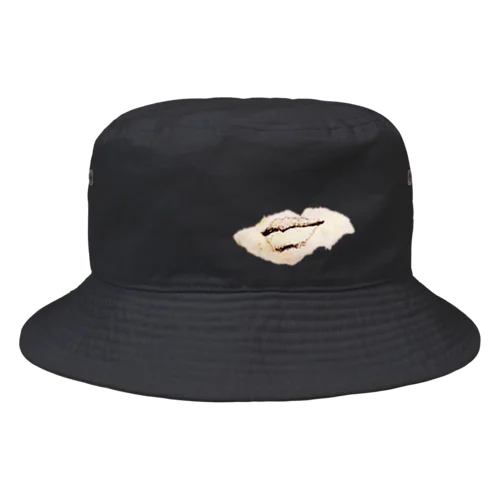 イントロのバケハ Bucket Hat