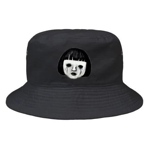 不気味な市松人形の顔 Bucket Hat