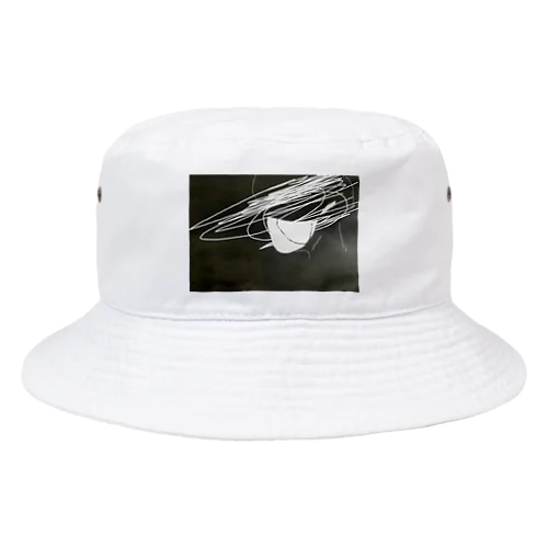 確執 Bucket Hat