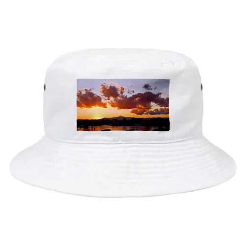 茜空 - Madder red sky - Bucket Hat