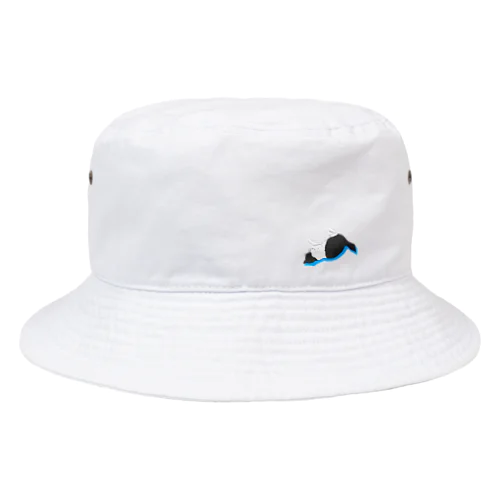 猫が落ちてる Bucket Hat