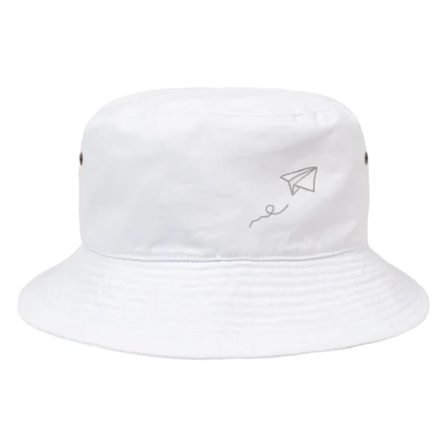 身を任せて Bucket Hat