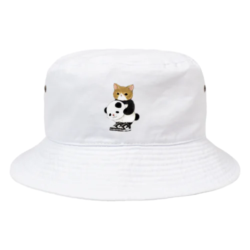 PANDA CAT A　スニーカーを履いた猫のブランド Bucket Hat