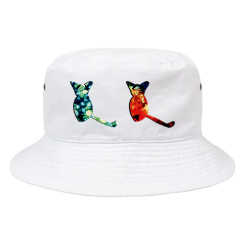 青い猫赤い猫 Bucket Hat