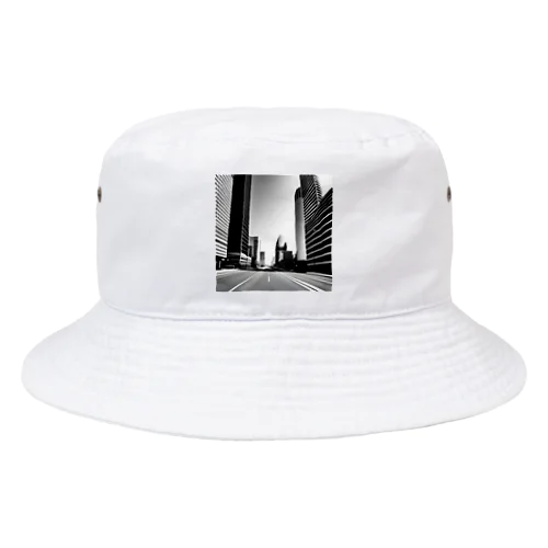 都市の鼓動：白黒で描くアーバンスケープ Bucket Hat