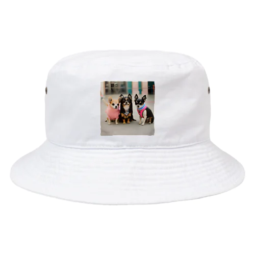 ラブリーナチワワトリオの冒険 Bucket Hat