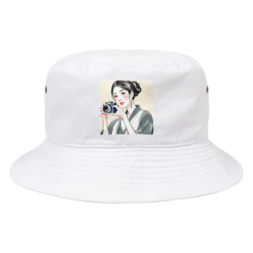 和美さん写真を撮る Bucket Hat
