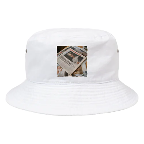 英字新聞 Bucket Hat