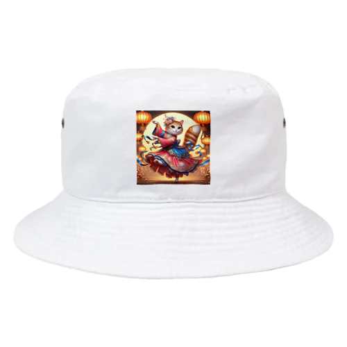 アジアの伝統的な舞踏を踊っている猫 Bucket Hat