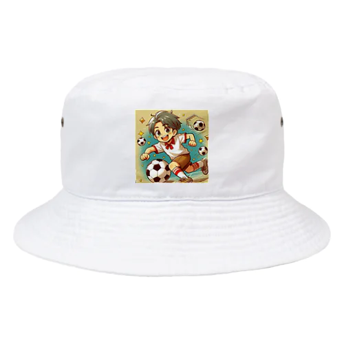 楽しくフットサルをプレイしている男の子 Bucket Hat