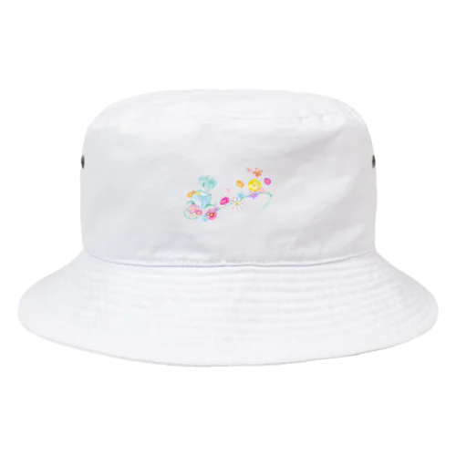 ウツロイギフト Bucket Hat