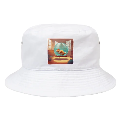 ボールで遊んでるハムスター Bucket Hat