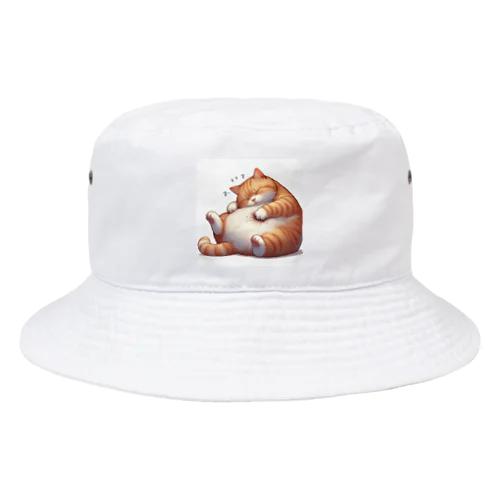 イビキをかいて眠るポッチャリ猫 Bucket Hat